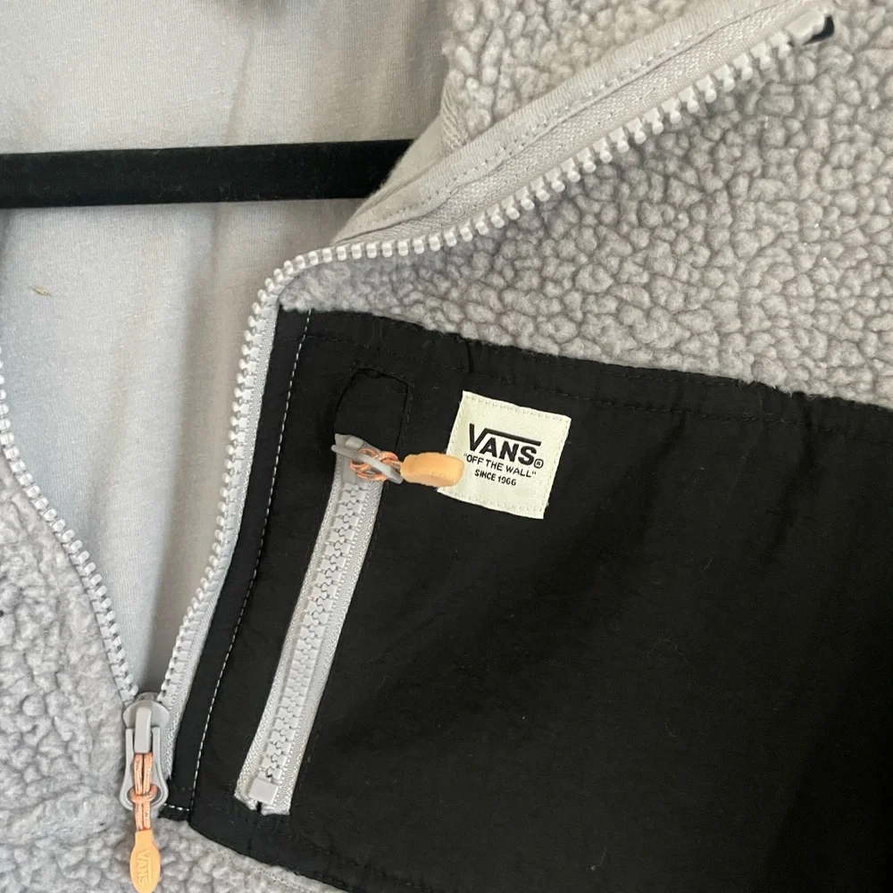 Vans Heather Gray and Black Sherpa Sweater - Picture 2 of 7